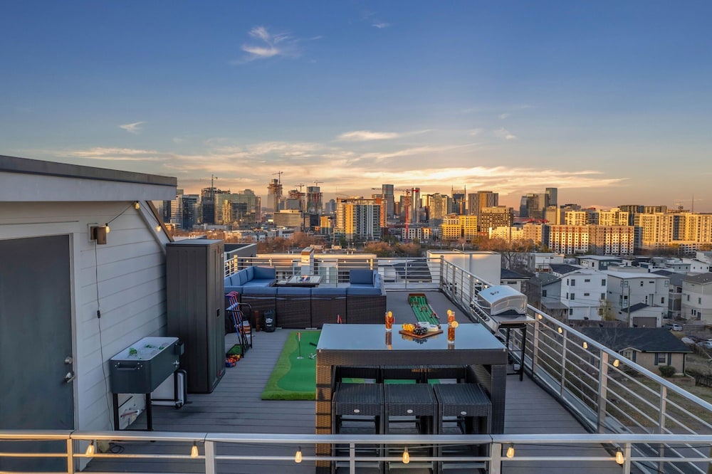 Nashview Heart of Gulch 360º Views of Downtown - featured photo