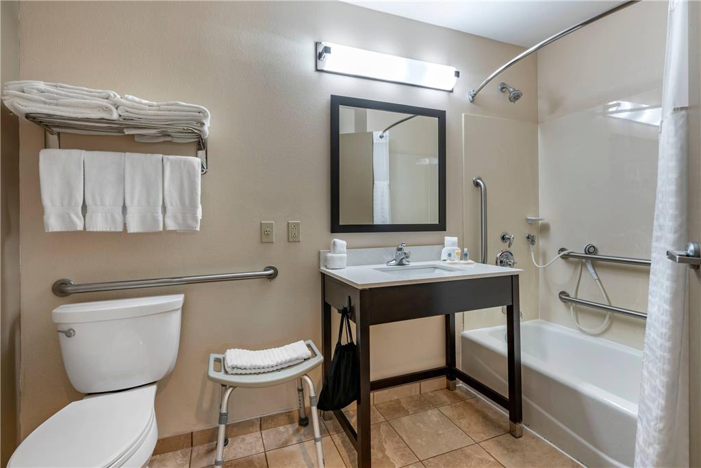 Comfort Inn Sullivan - photo 16