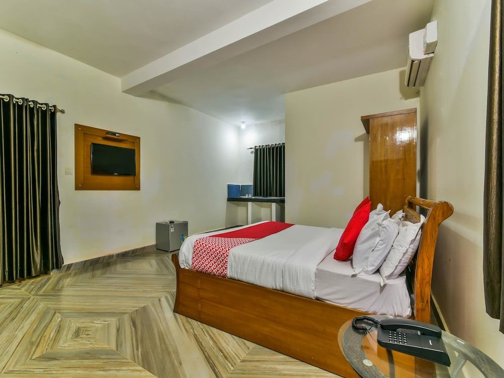 Oyo 15487 Ashoka King in Morjim, India