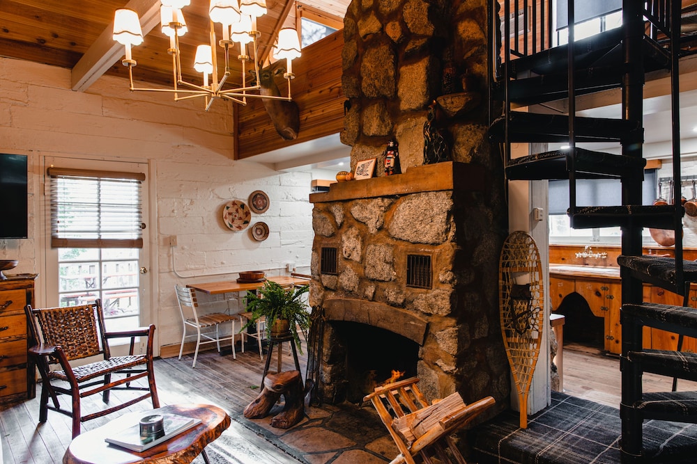The Fireside Inn - photo 26