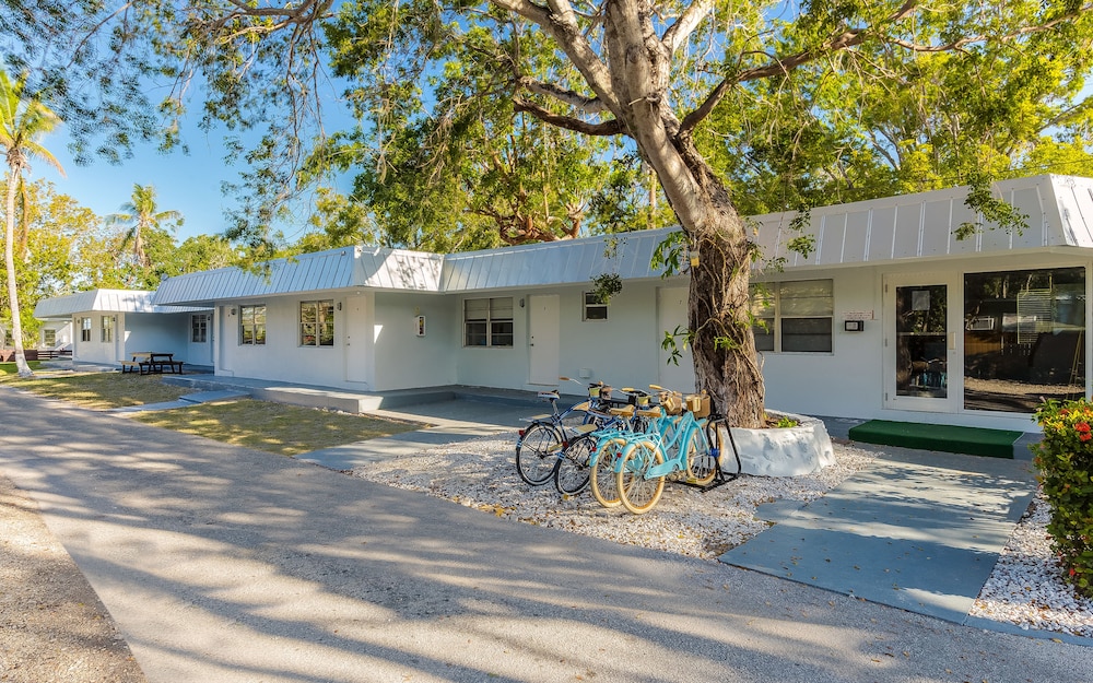 Drift Hotel - photo 2
