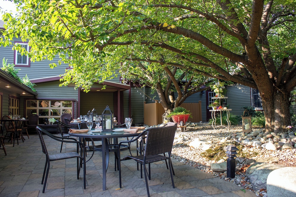 Stroudsmoor Country Inn - photo 87