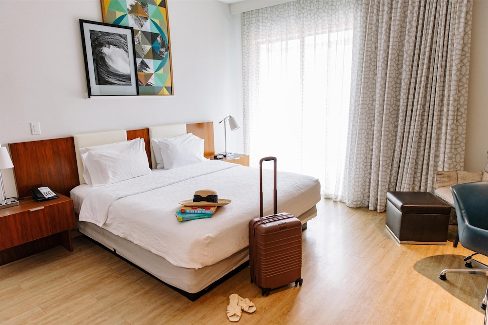 Hampton Inn & Suites Santa Monica - photo 24