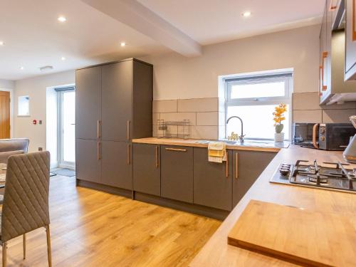 The Linden Suite Uk40475