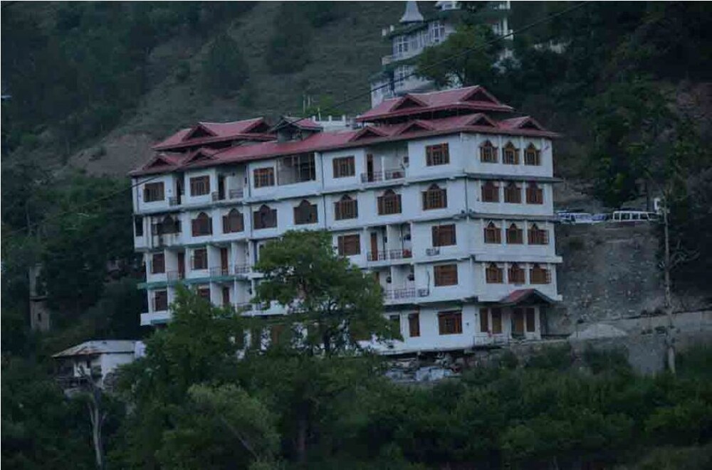 Hotel Atul Regency — hotel in Rampur