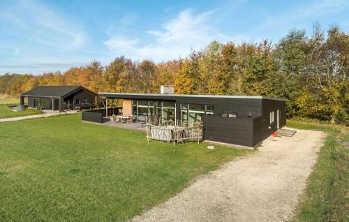 Nice Home In Hadsund With Sauna — 5-Star Luxury Hotel in Hadsund, Denmark