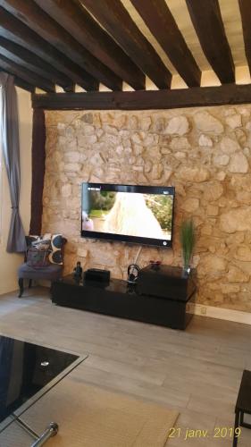 Appartement St Martin — 4-Star Luxury Hotel in Paris, France