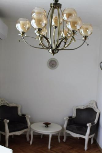 White Apartament in old tbilisi