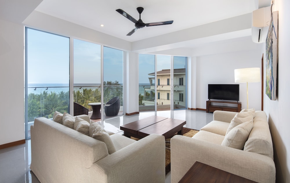 CASAMIA Oceanfront Condo Nilaveli — 4-Star Luxury Hotel in Trincomalee, Sri Lanka