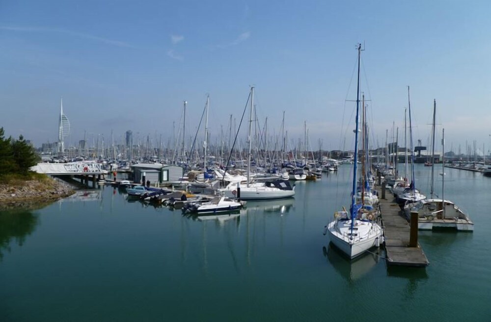 Harbour View 4 11183642 — Gosport