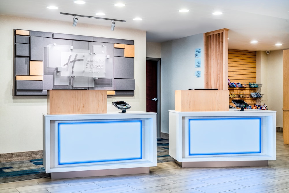 Holiday Inn Express Hotel & Suites Tappahannock an IHG Hotel - photo 2