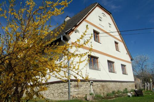 Kozí farma U Nýdrlů - carbon neutral hotel in Brno