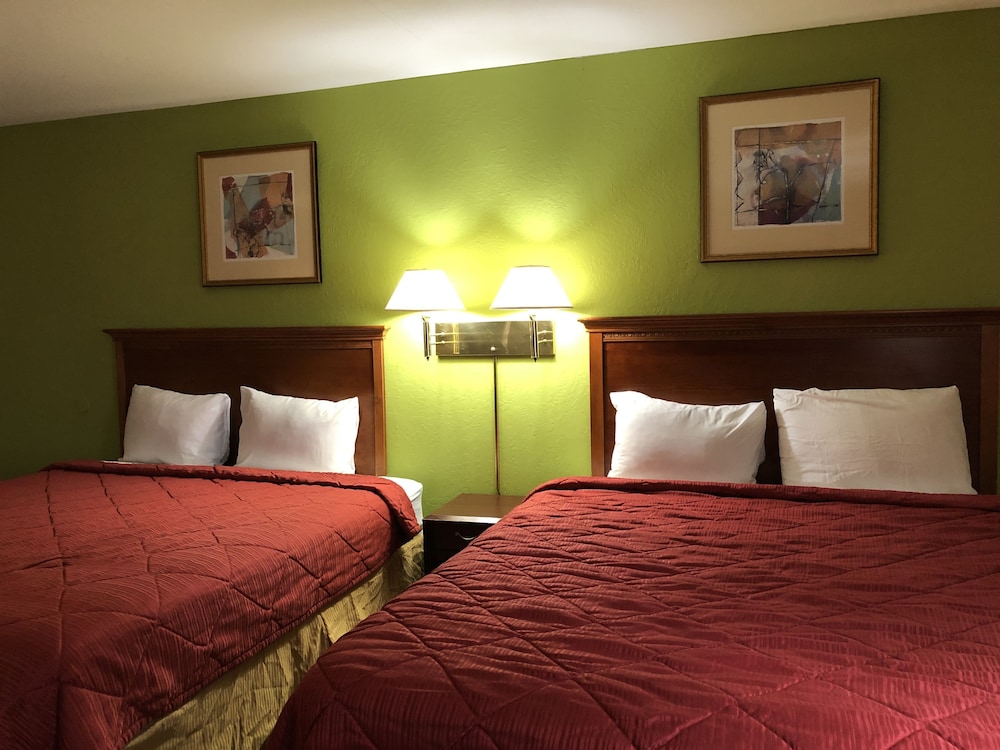 Red Bluff Inn - photo 12