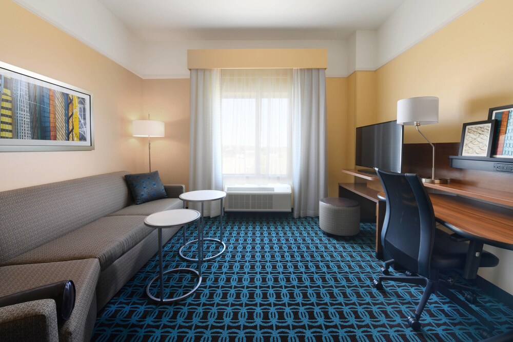 Fairfield Inn & Suites by Marriott Fort Worth South Burleson - photo 6