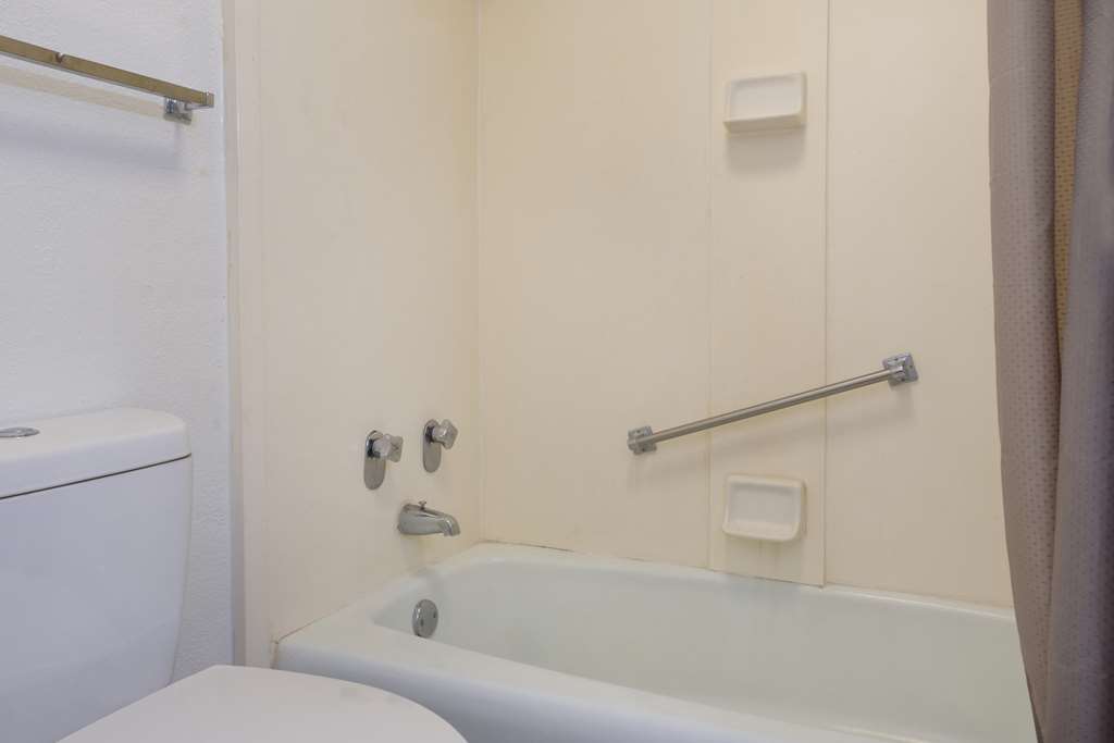 Motel 6 Natchitoches LA - photo 21