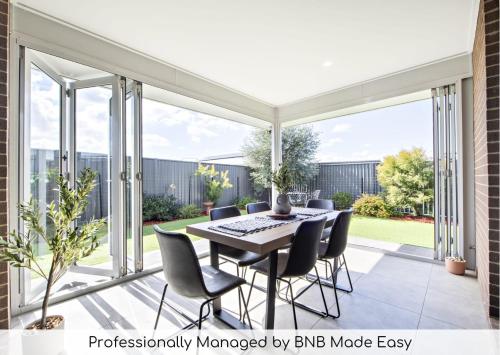 Bradford House Sleek & Modern Serene Escape — 4-Star Luxury Hotel in Dubbo, Australia