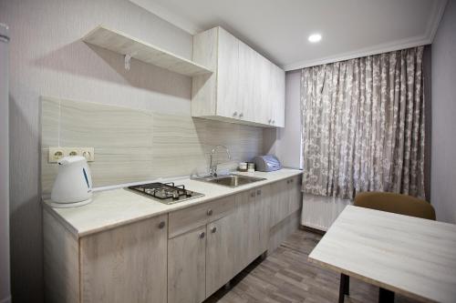 Metekhi Corner Apartments