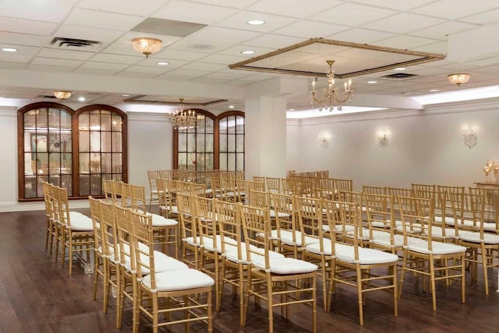 Nicollet Island Inn - photo 43