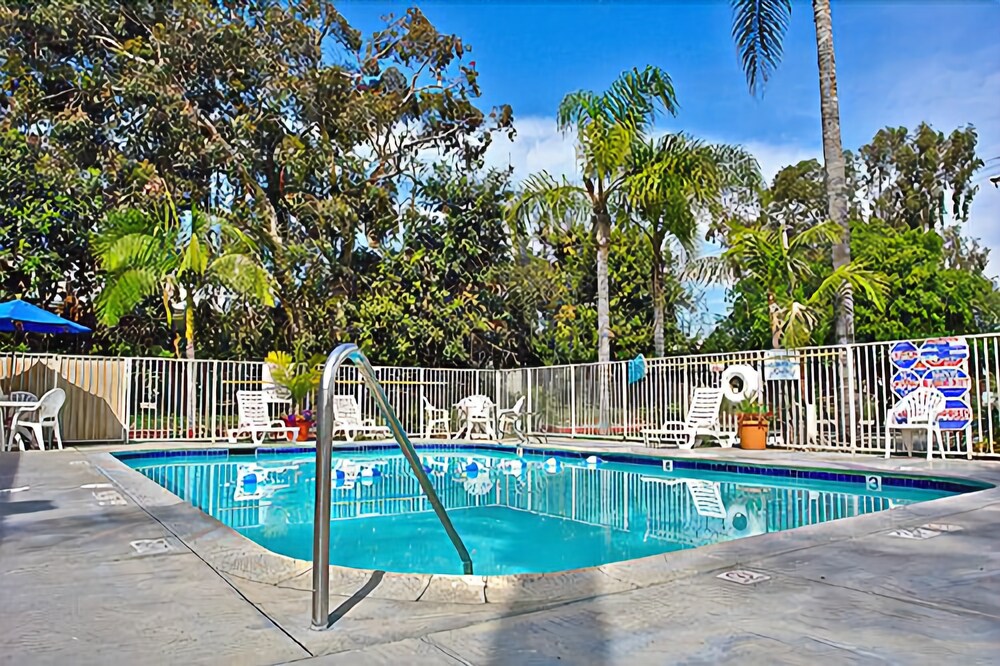 Motel 6 Los Angeles Whittier - photo 20