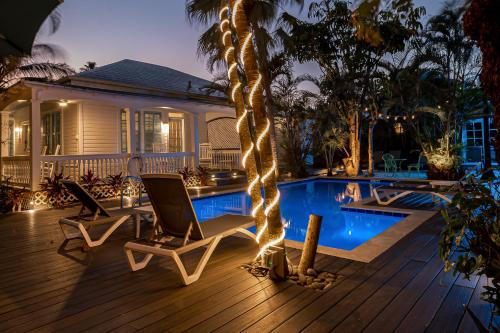 Papa's Hideaway - photo 26