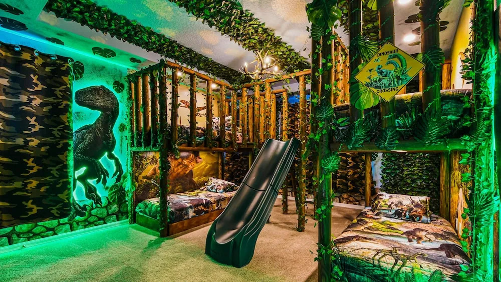 Family Oasis with Themed Rooms & Private Pool - photo 22