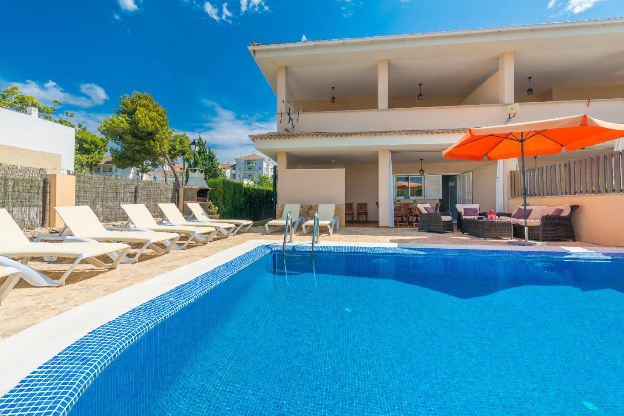 C208 Jeronimo by Mallorca Villa Selection — 4-Star Luxury Hotel in Muro, Spain
