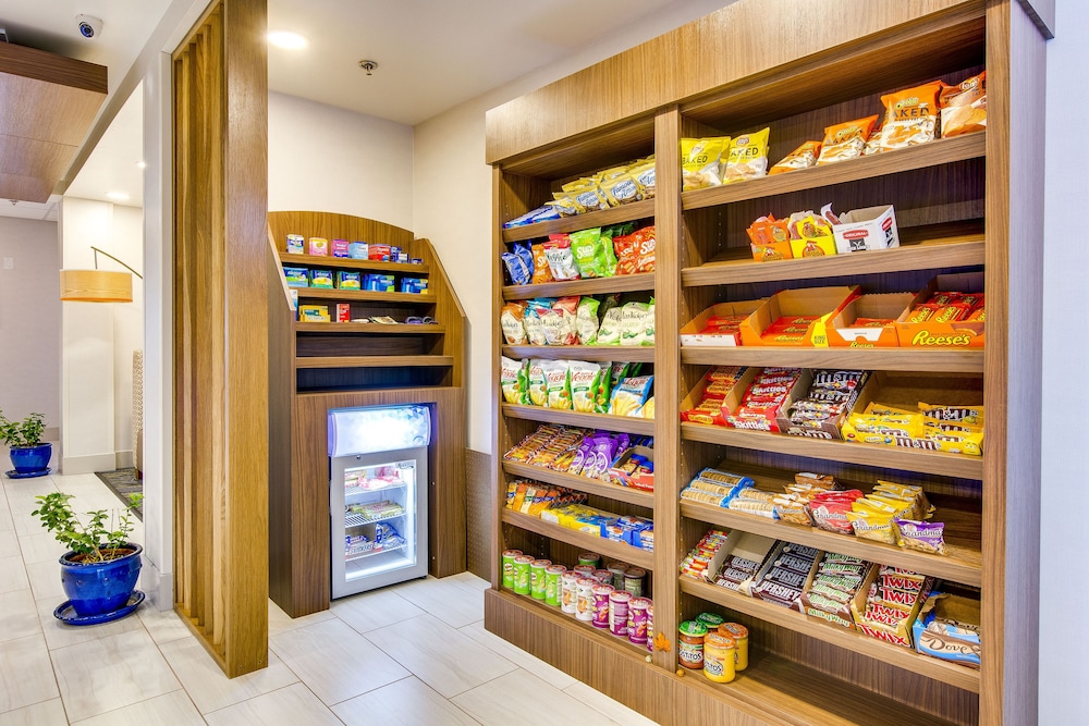 Holiday Inn Express Vincennes by IHG - photo 20