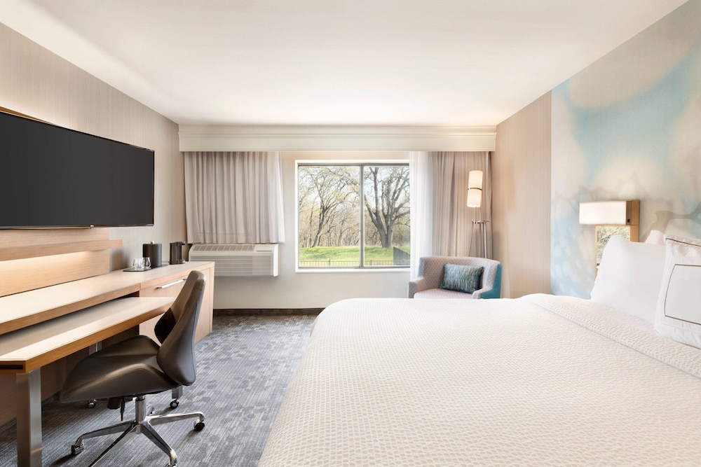 Courtyard by Marriott Roseville - photo 12