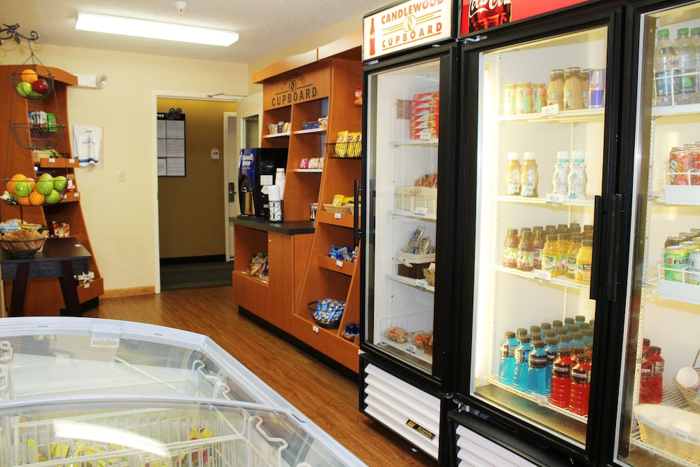 Candlewood Suites Herndon by IHG - photo 34