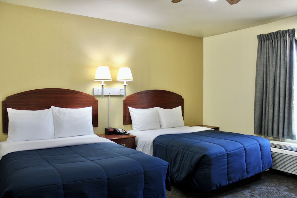 Candlelight Inn & Suites Hwy 69 near McAlester - photo 8