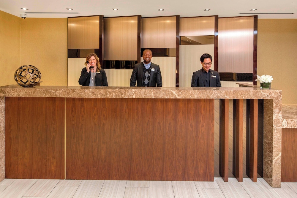 AC Hotels by Marriott Chicago Downtown - photo 3