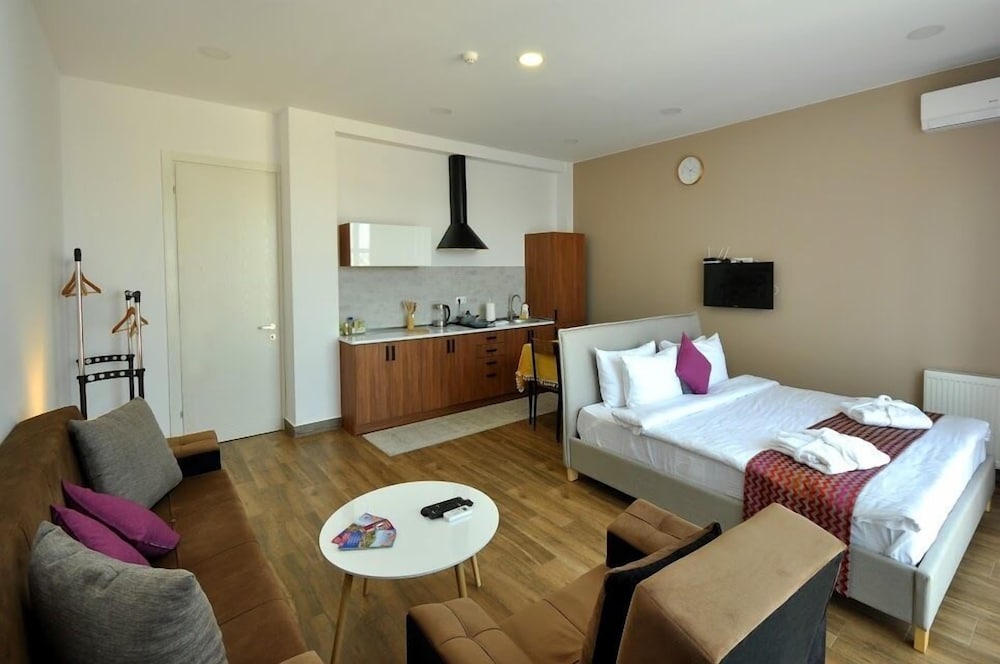 BFG Suites Apartments