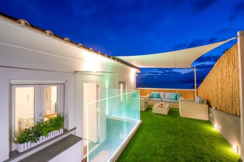 Amalfi Coast Praiano Marianna House Vista Mare — 4-Star Luxury Hotel in Praiano, Italy