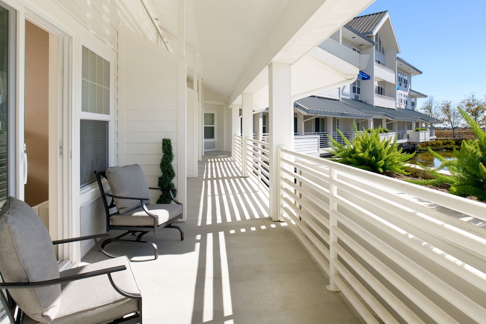Sheraton Sonoma Wine Country Petaluma - photo 27