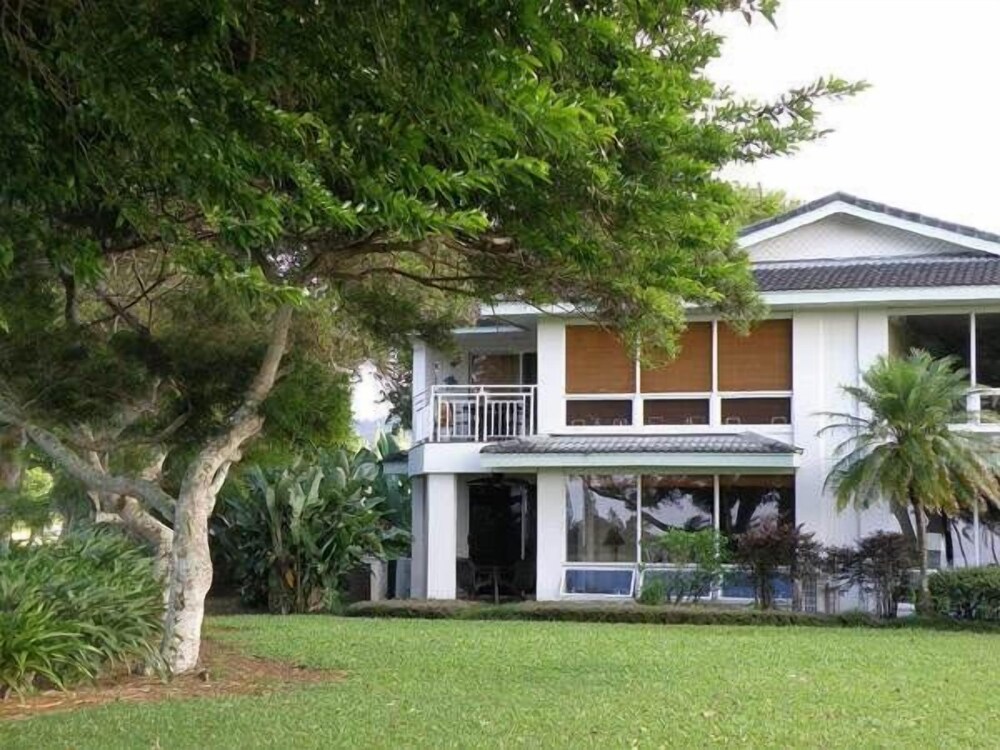 525 Emmalani Court by RedAwning — hotel in Princeville