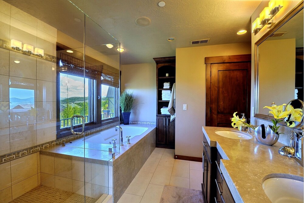Abode Atop Park City - photo 6