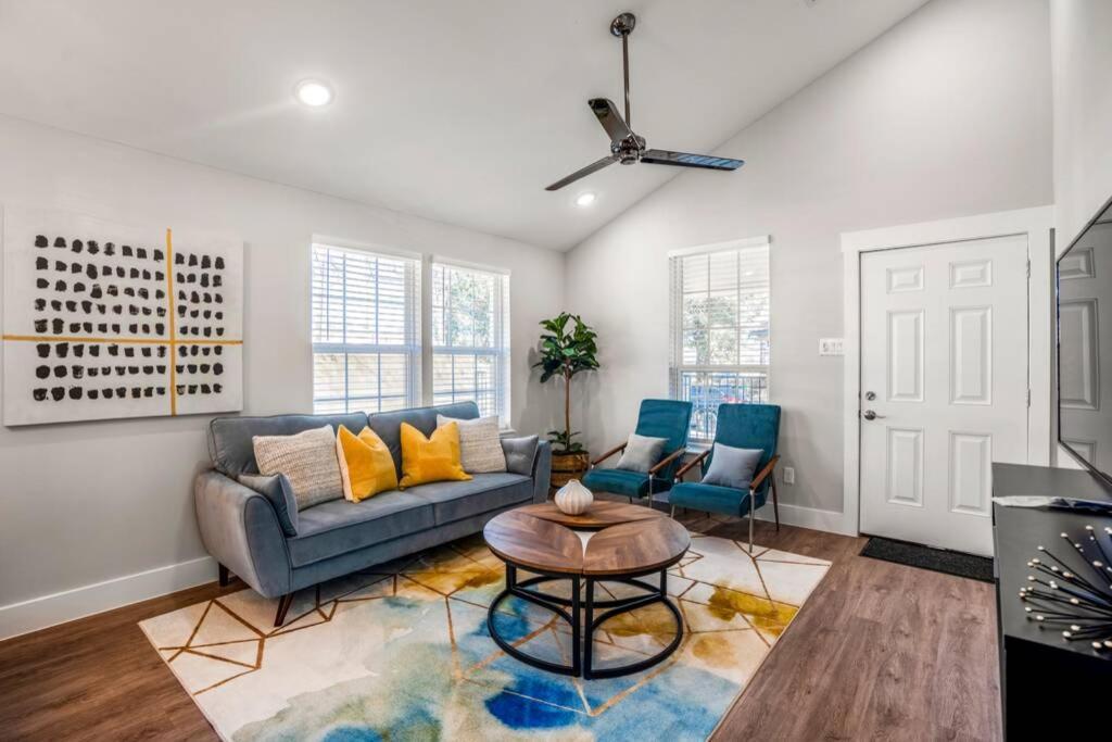 Pythagoras Place at East End Revitalized in Houston, United States