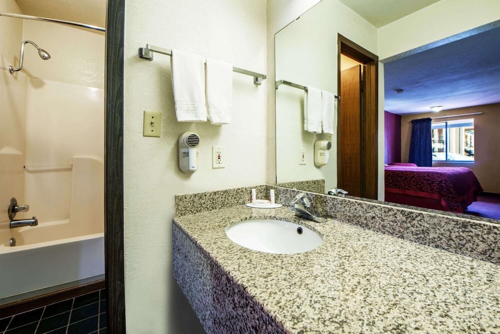 Executive Inn Stillwater - photo 3