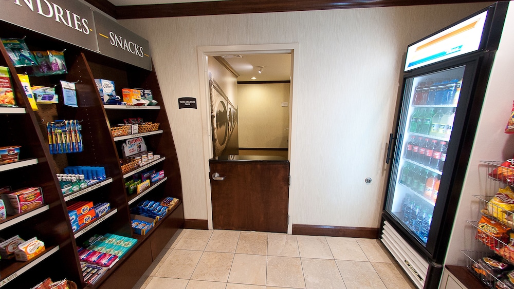 Staybridge Suites East Stroudsburg Poconos by IHG - photo 20