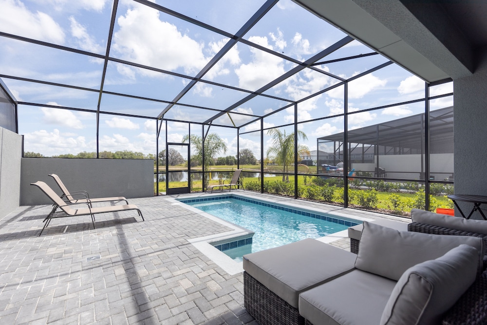 7155oml solterra Resort 5 Bedroom Townhouse by RedAwning - photo 17