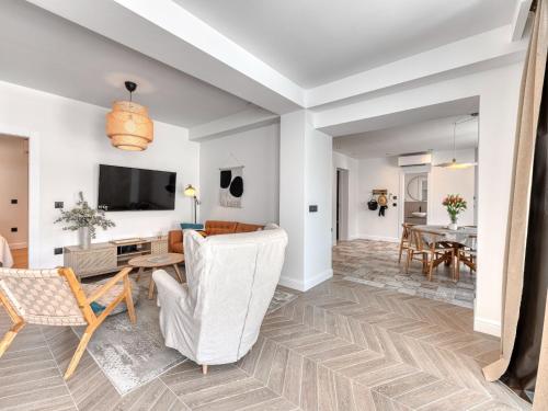 Apartment with pool and hot tub in Cavtat, Croatia