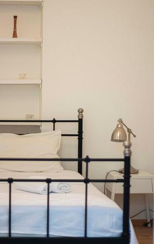 Tranquil 1BR Sololaki Apt By Wehost