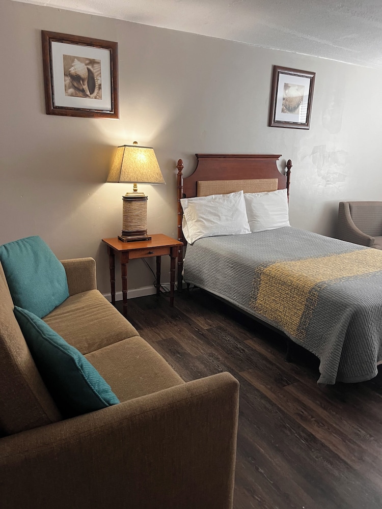 Apm Inn & Suites - photo 10