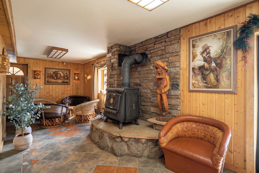 Spirit Lake Lodge - photo 35