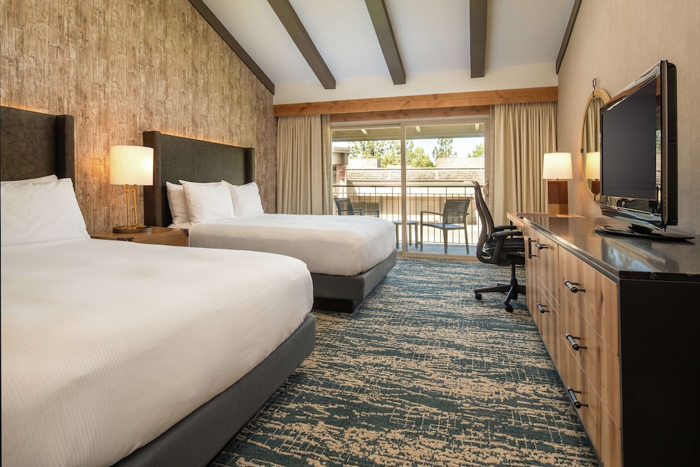 DoubleTree by Hilton Hotel Missoula Edgewater - photo 5