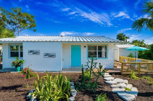 Ocean Bike Ride 2bed 2bath Sleeps 6 in Naples, United States