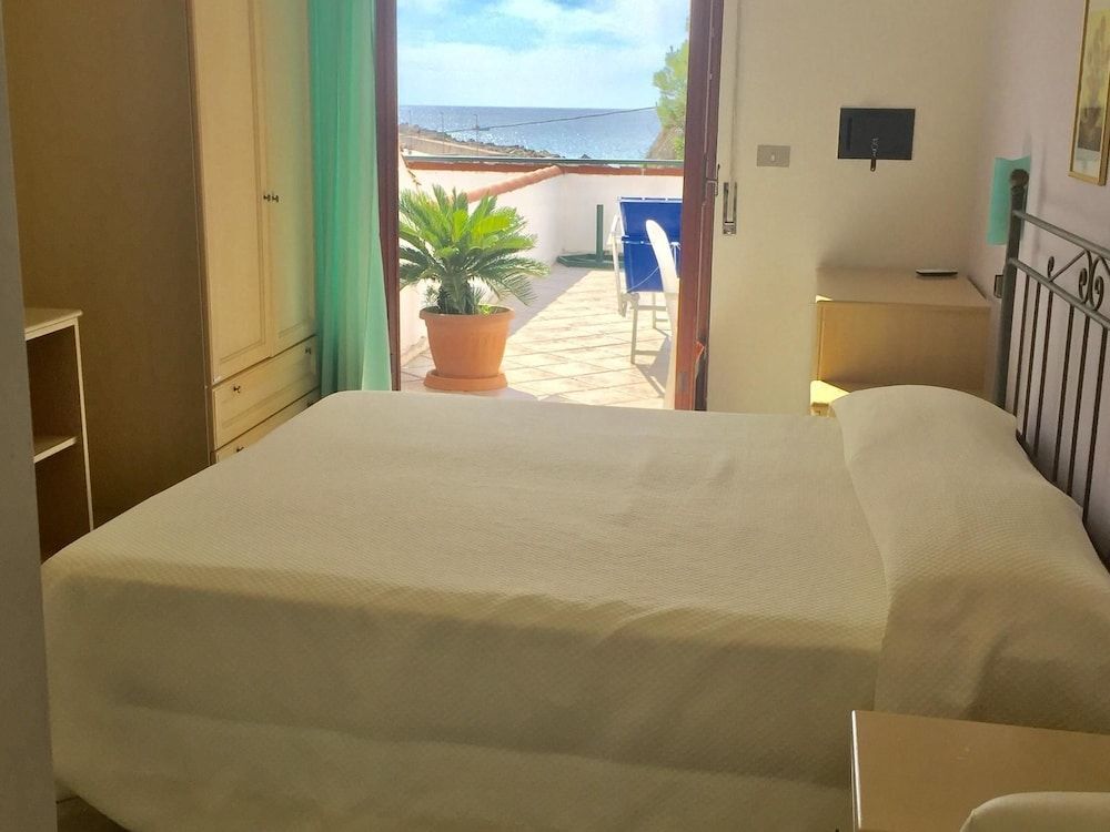Hotel Lembo di mare — hotel in Montecorice