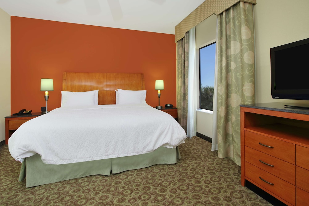 Hampton Inn & Suites Buffalo - photo 24