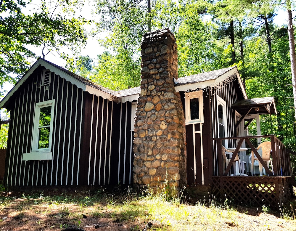 The Wilderness Inn - photo 3