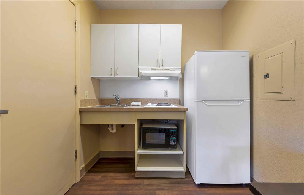 Extended Stay America Select Suites Nashville Airport - photo 14